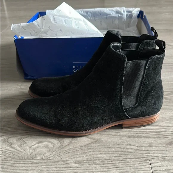 Men's Black Suede Chelsea Boots - Picture 3 of 9